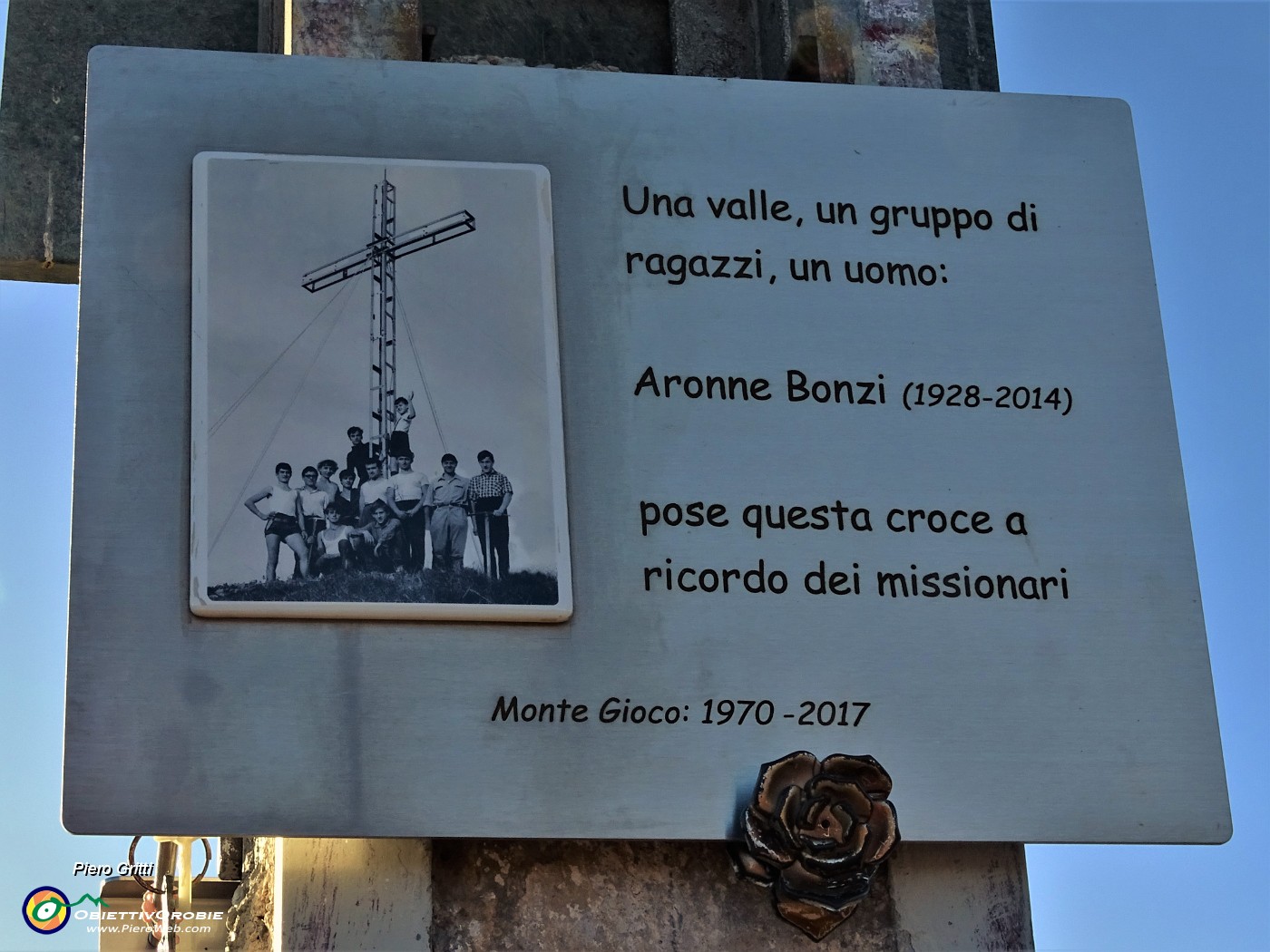 29 Posero la croce....JPG